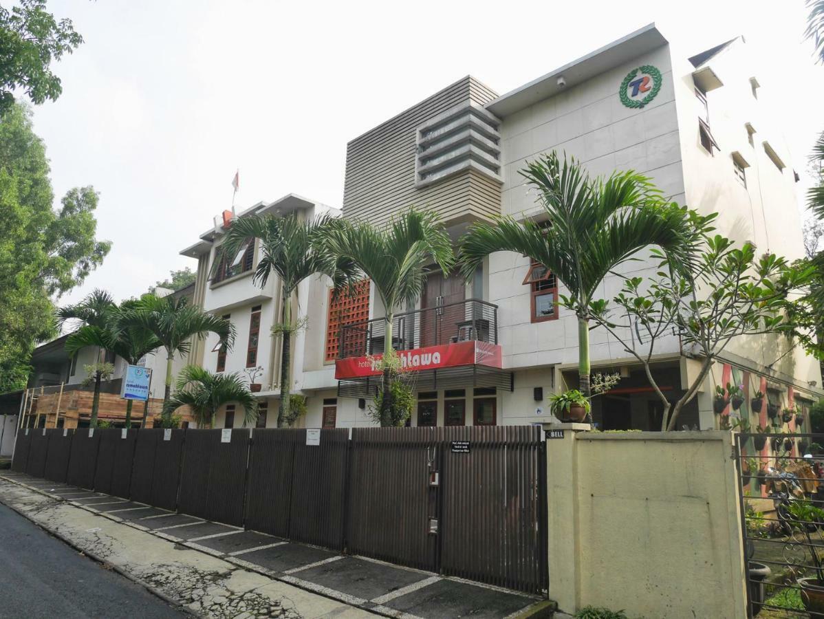 Rumah Tawa Hotel Syariah Bandung Exterior foto